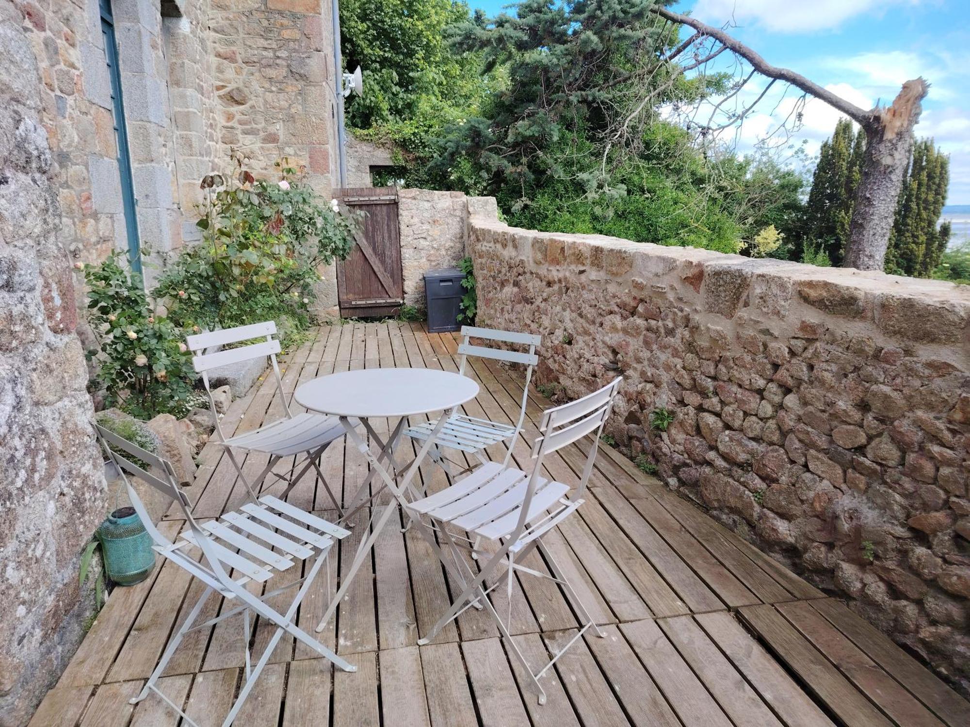 Вилла Chez Adele Mont-Saint-Michel Экстерьер фото